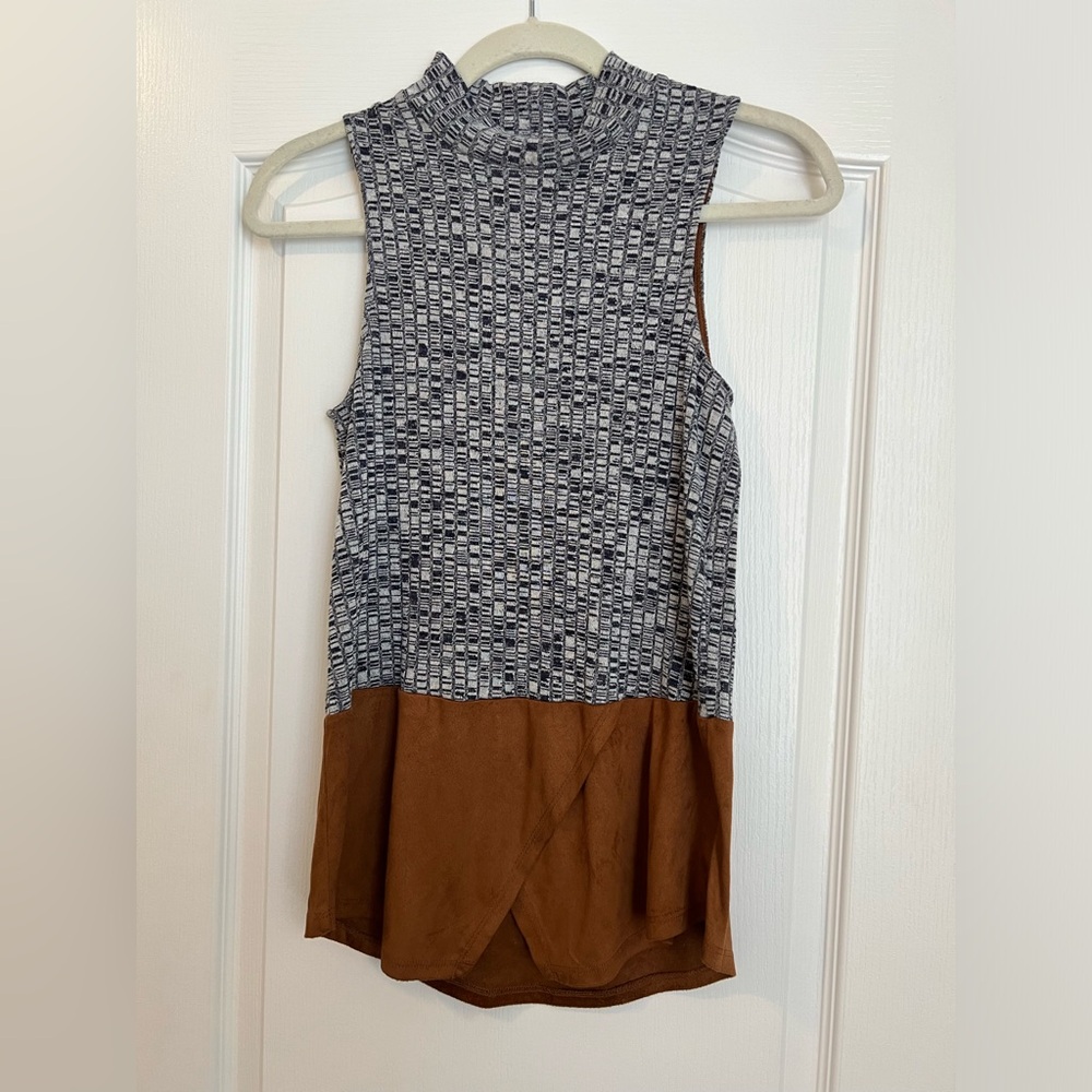 Never Worn Top, Perfect for Fall